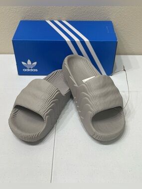 Adidas Adilette 22 Men’s Core Black/Light Brown Slides HQ4670 Sizes 6